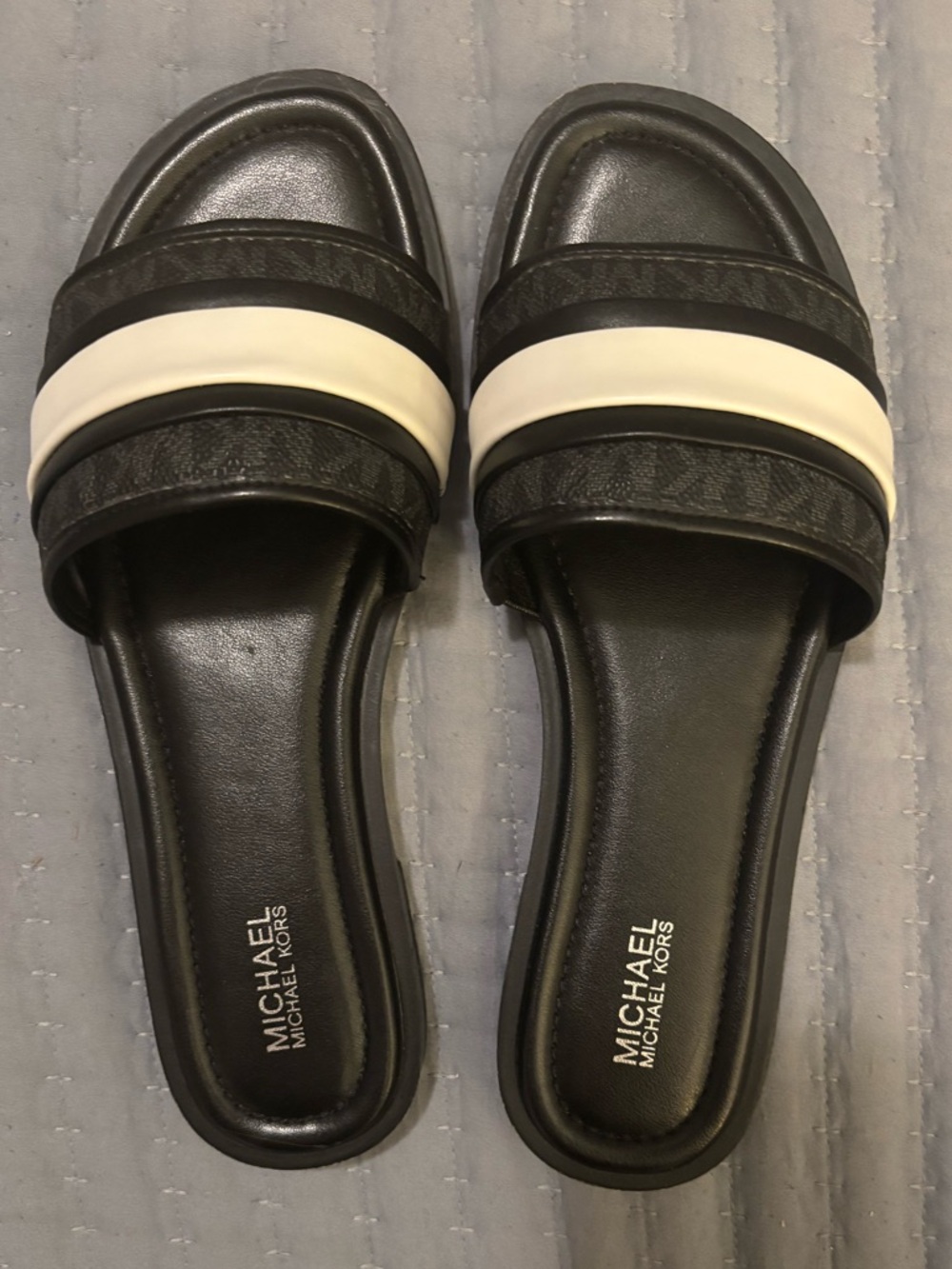 Michael Kors Cassandra Black Slide Sandals with White Stripe New Women’s 7.5